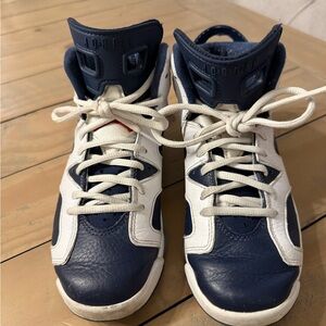 Nike Kids Navy and White High-Top Sneakers Jordan 6 Retro Olympic London
